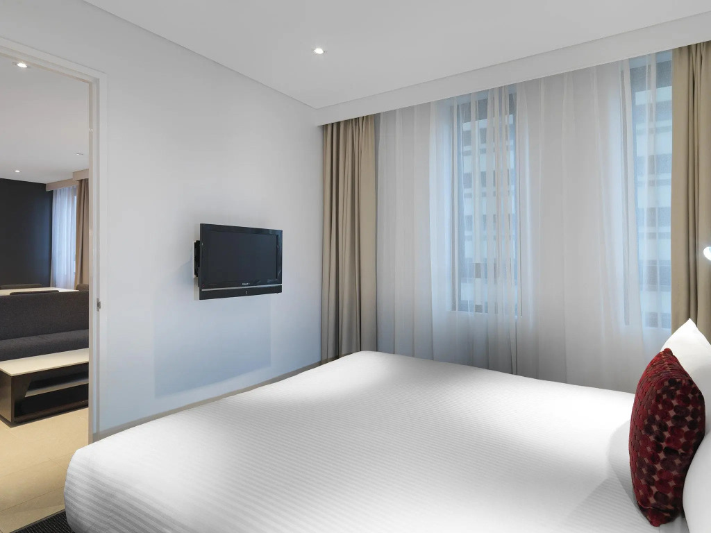 Meriton Suites Pitt Street, Sydney