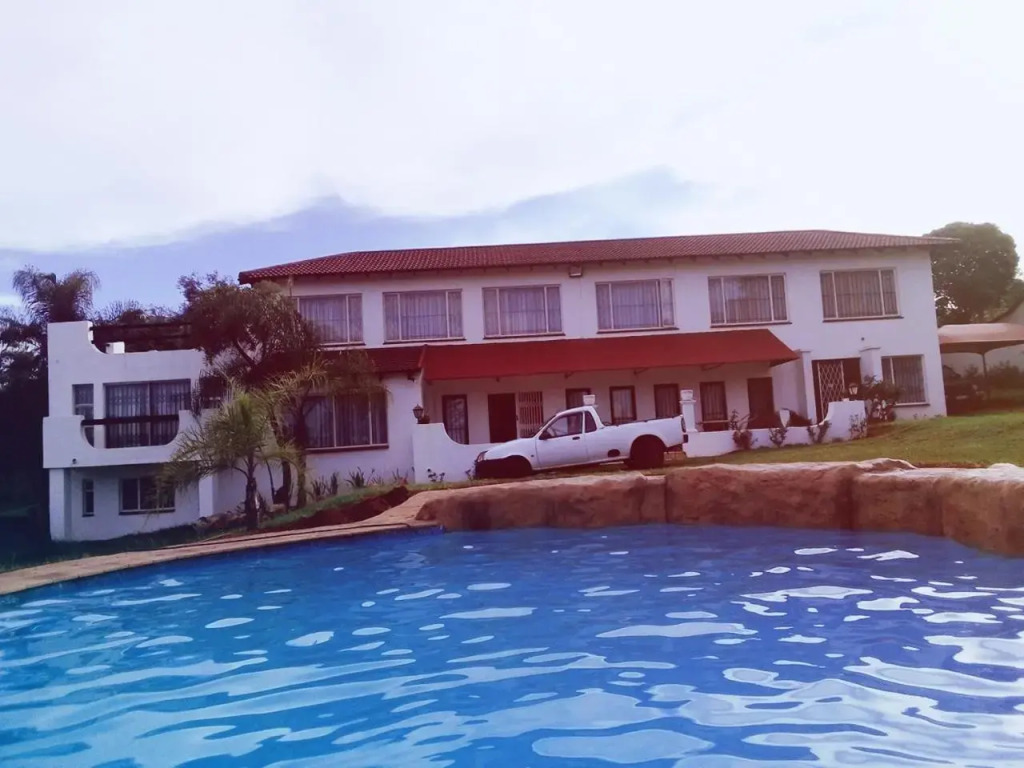 Jacaranda Self Catering Apartments