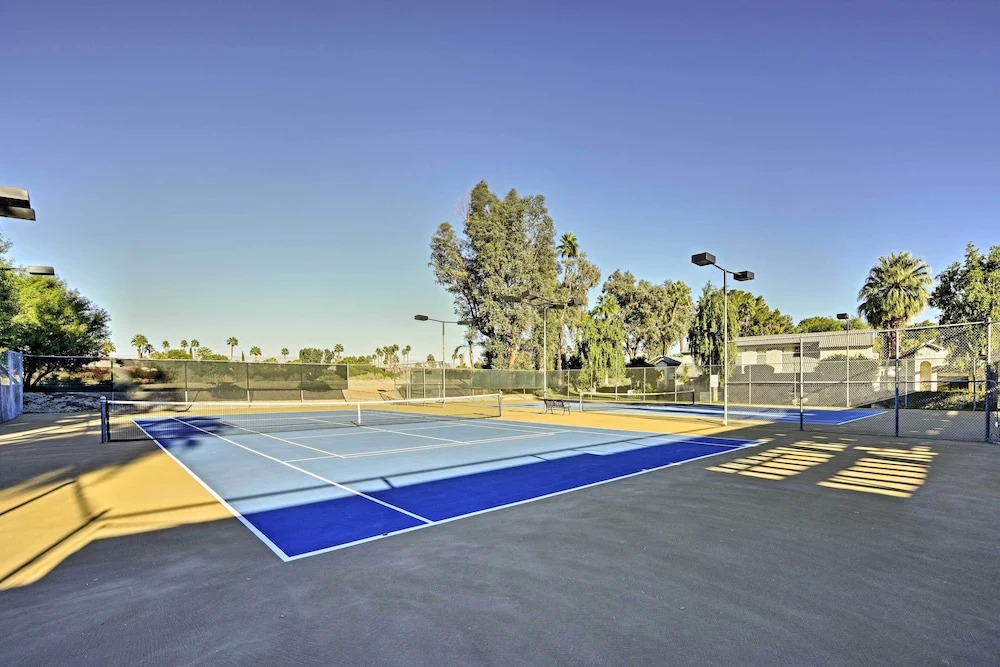 Tahquitz Creek Golf Resort Townhome w/ Pool Access