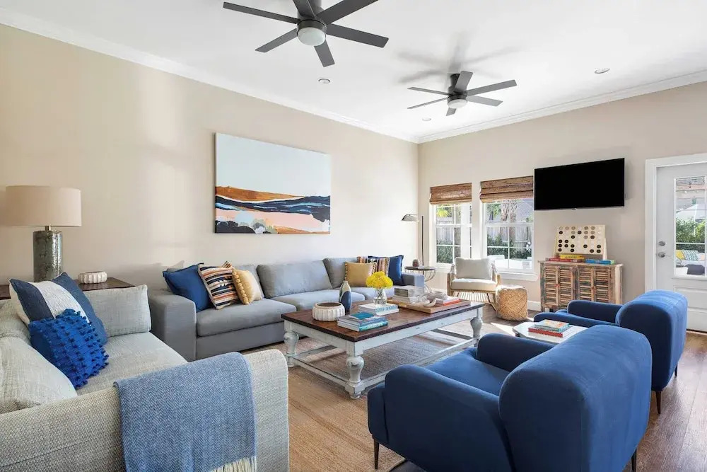 Sleeps 18! Private Pool, Hot Tub, Near Beach Miramar Dream House by Avantstay