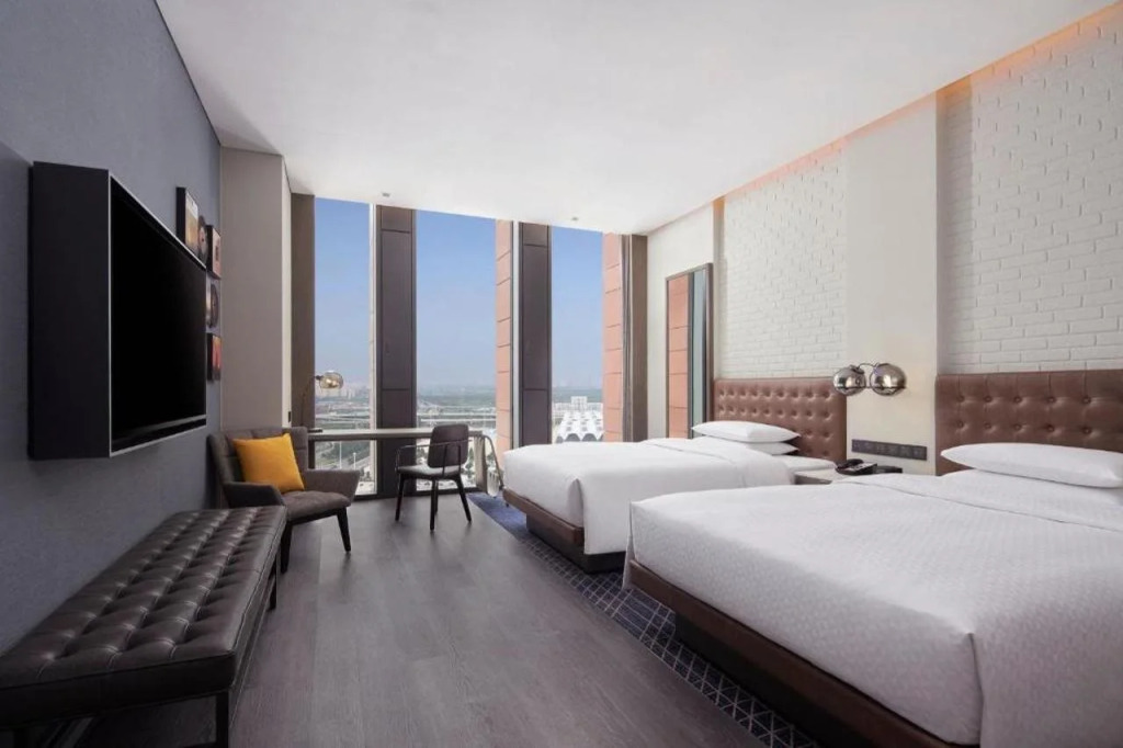 Four Points By Sheraton Tianjin National Convention And Exhibition Center
