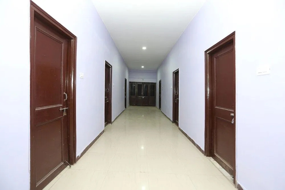 Oyo 27914 Hotel Lord Buddha
