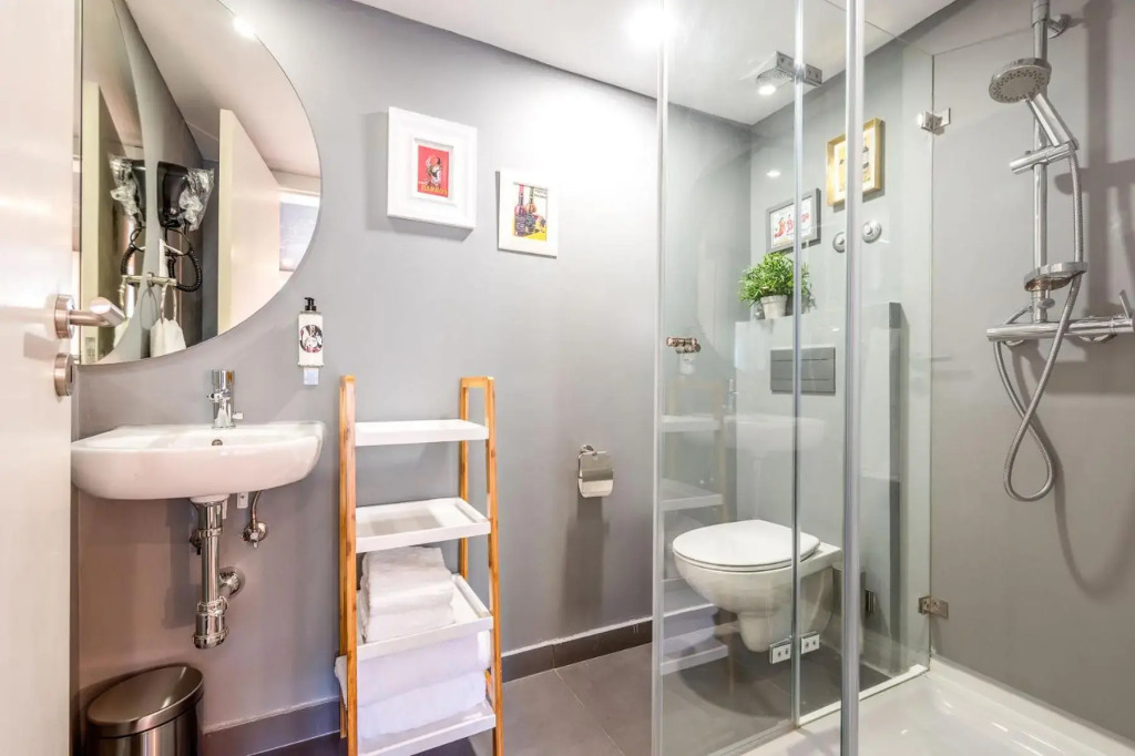 Lisbon Wine House - Rooms & Suites