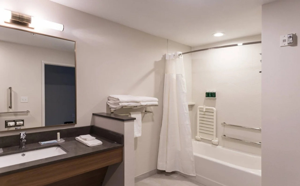 Fairfield Inn & Suites by Marriott Northfield