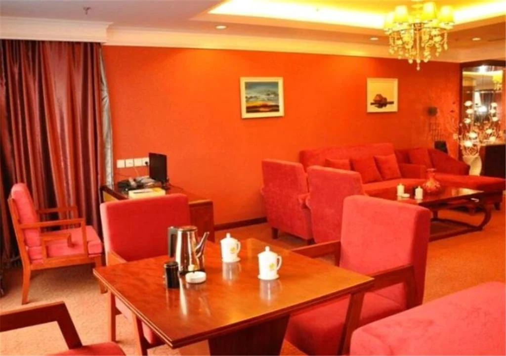 Golden Beach Hotel