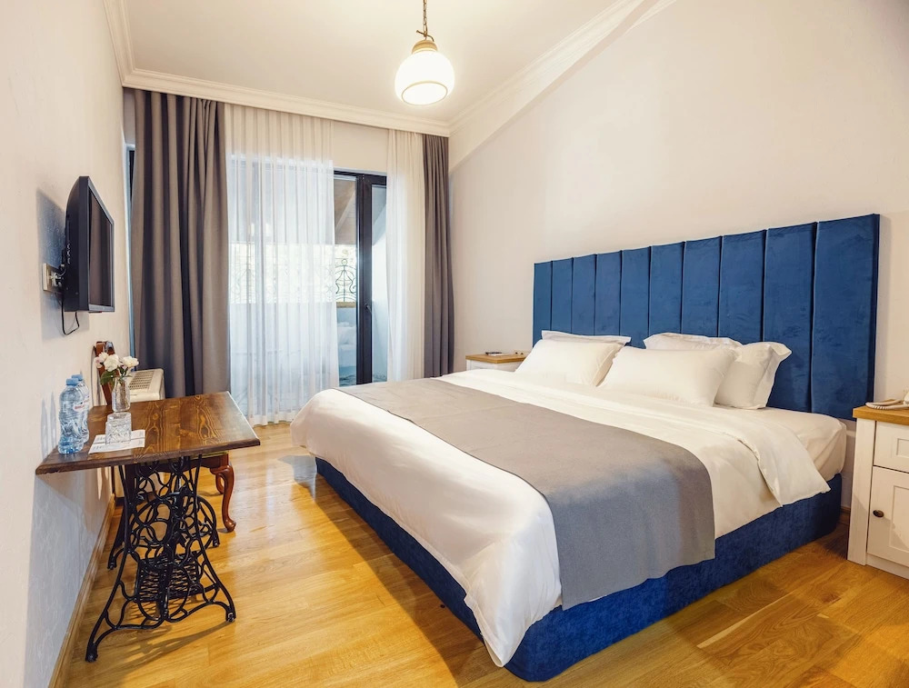Octava Boutique Hotel