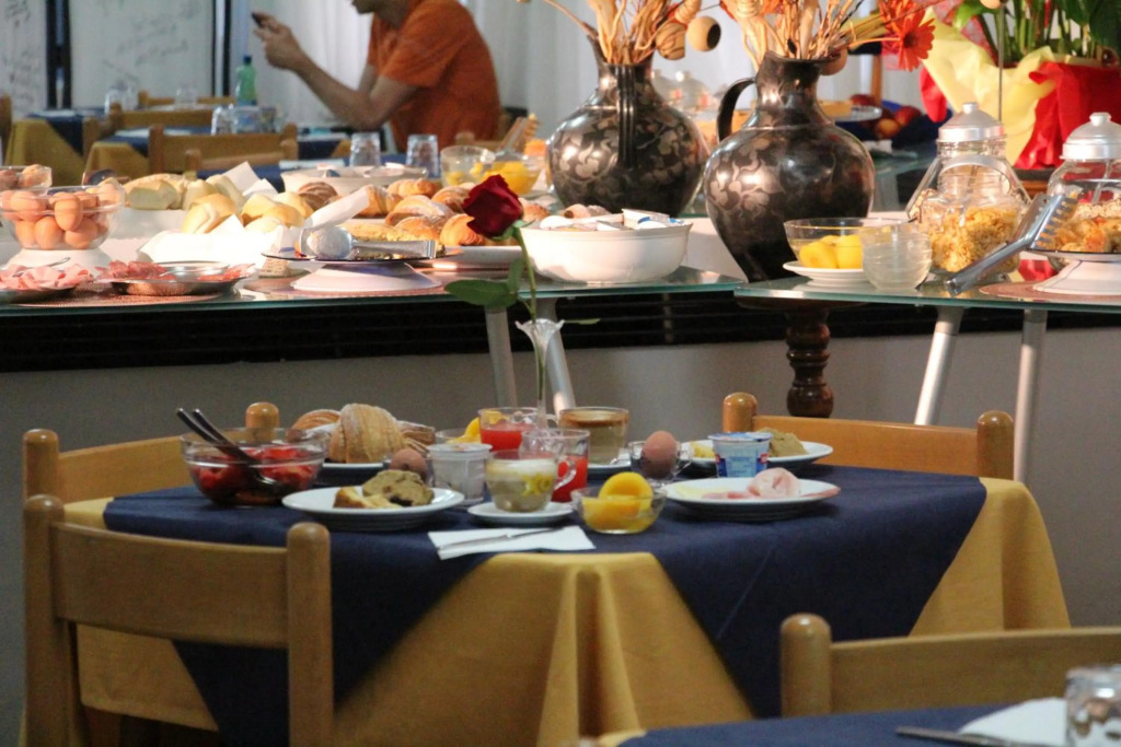 Hotel Leda