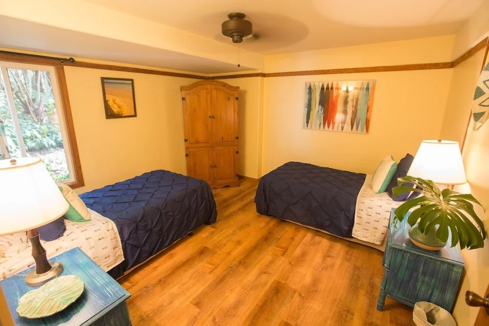 Hale Mauna Loa Lower 3 Bedroom Apts