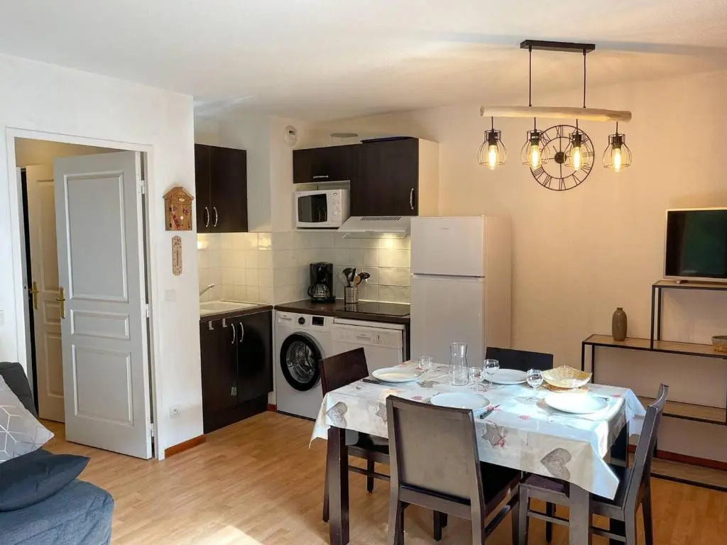 Appartement Les Orres, 2 pièces, 4 personnes - FR-1-322-35