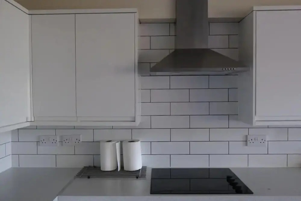 Spacious 3 Bedroom Apartment in Battersea With Terrace