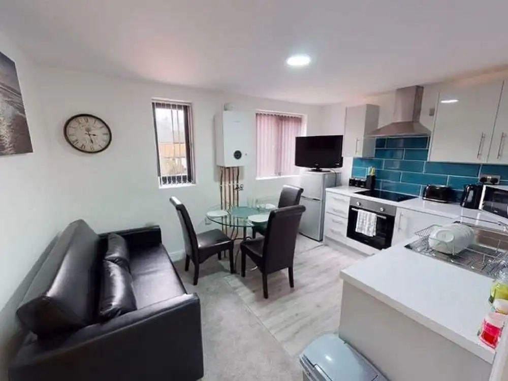 Elegant Apartment in Worcester Near the Racecourse