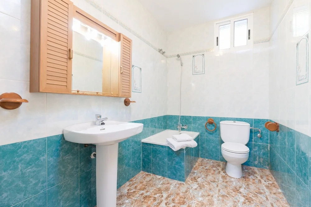 Fidalsa Grand White House