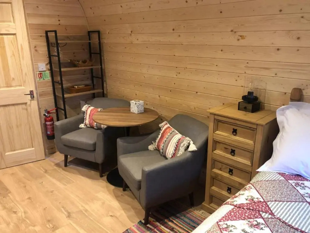 Oak Lodge Pods