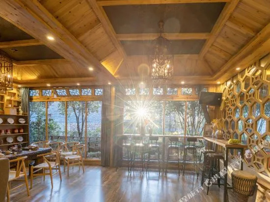 Lisiman Inn (Lijiang Art Club)
