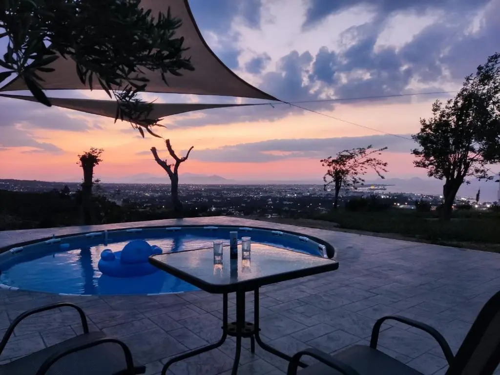 Yorgos, amazing sunset view house