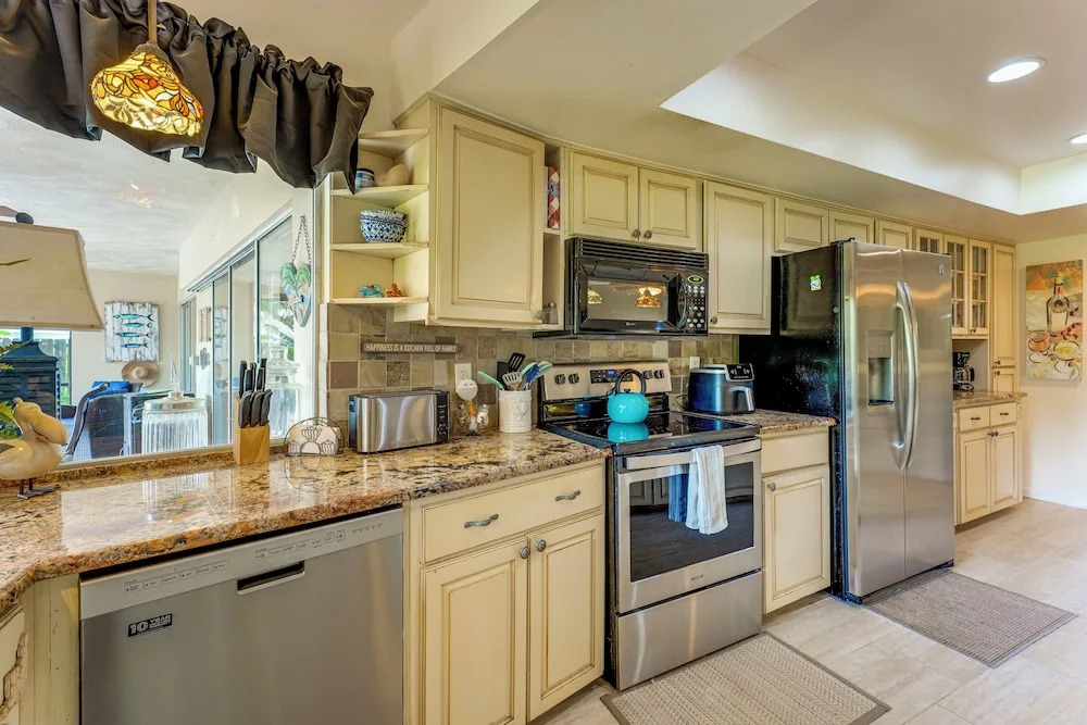 3 Mi to Beach: Prime Largo Home w/ Pool!