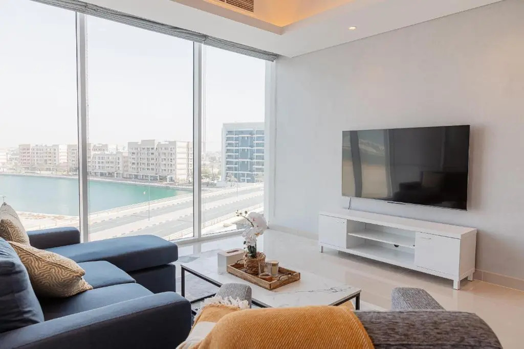 RH- Lovely 2 bedroom apartment, Lagoon View in Gateway Residences