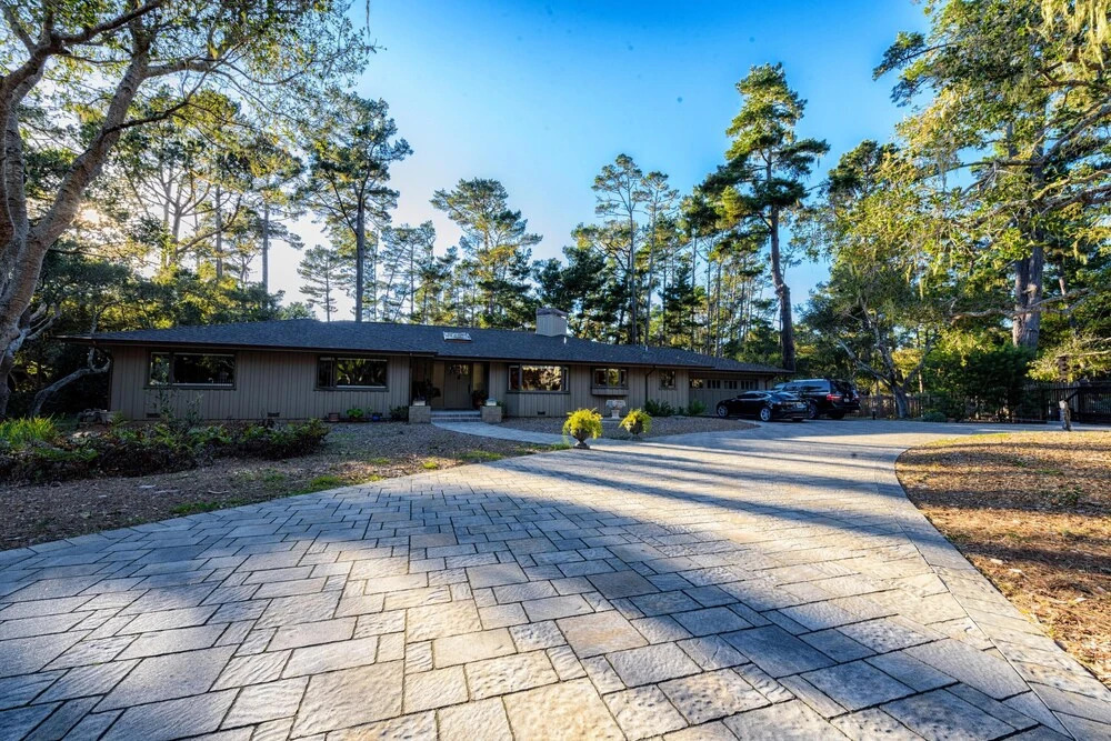 Pebble Garden Retreat