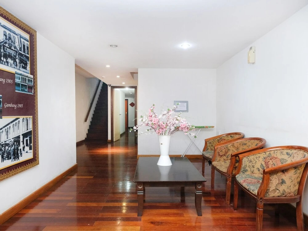 Grand City Hotel II