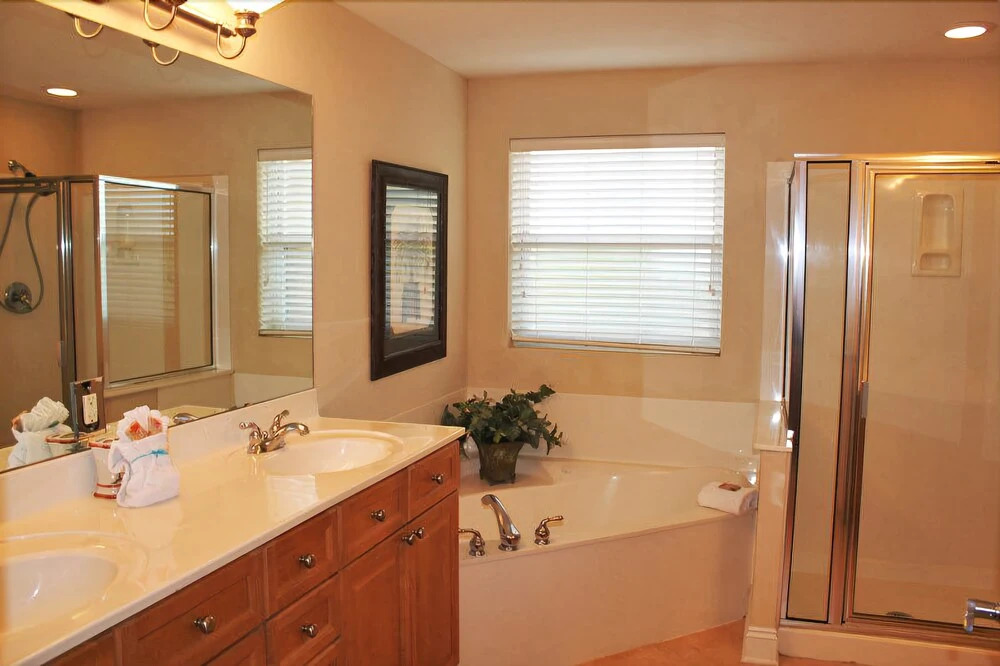 Mediterranea 210D - 2 Br home by RedAwning
