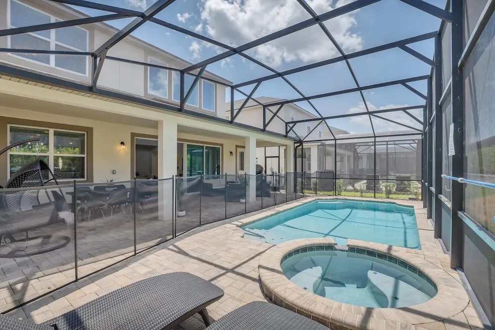 Luxurious Villa with Modern Decor and Huge Pool in Upscale Resort! #6S820