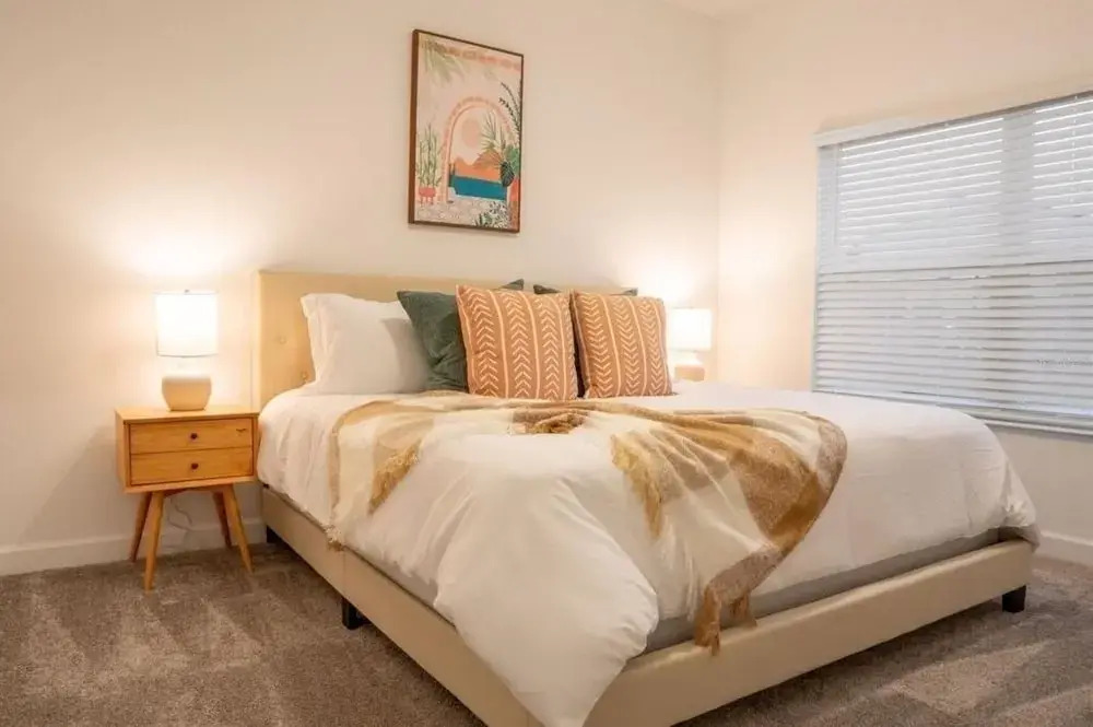 Stunning 4 Bed Townhome With Splash Pool-1160ks 4 Bedroom Townhouse
