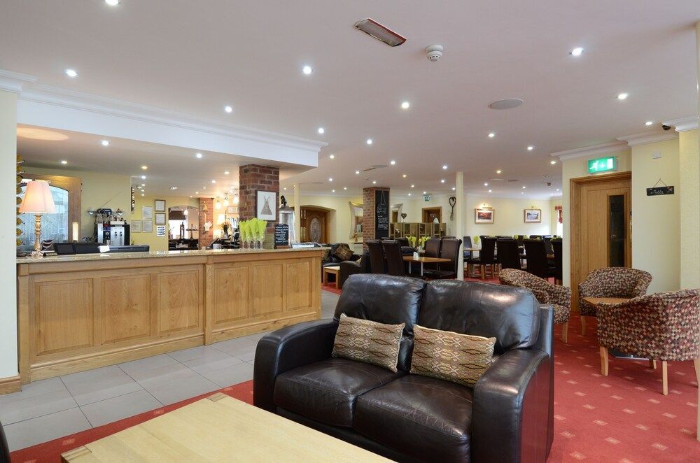 The Bell Country Inn