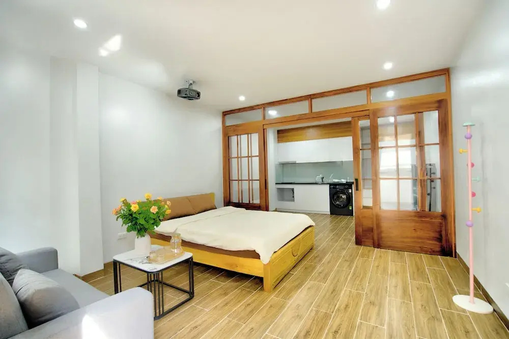 DeMei House