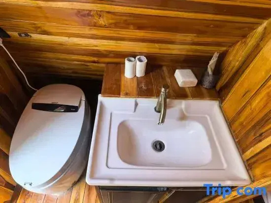 Mimosa Backpackers Hostel