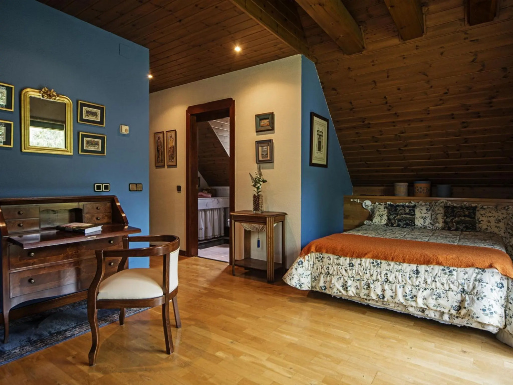 Splendid house next to the Baqueira Beret ski resort for 10 people