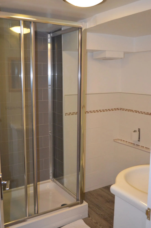 Hotel 261