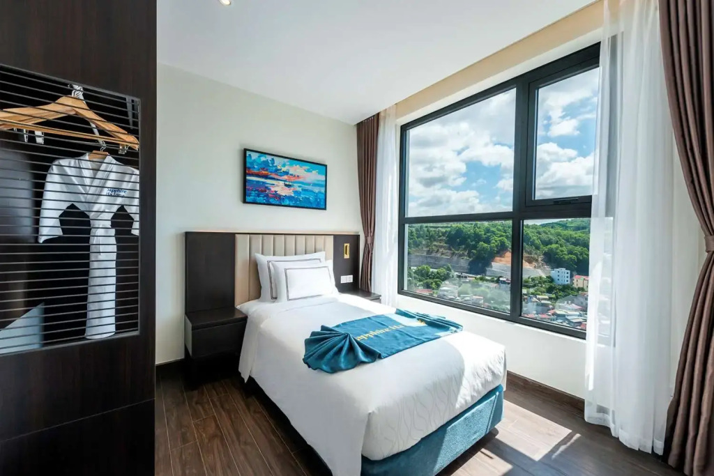 Best Western Premier Sapphire Halong S2