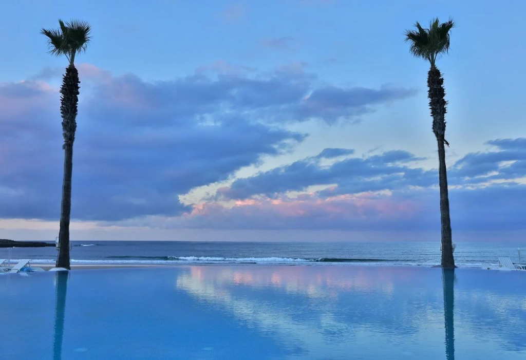 L Amphitrite Palace Beach Resort & Spa