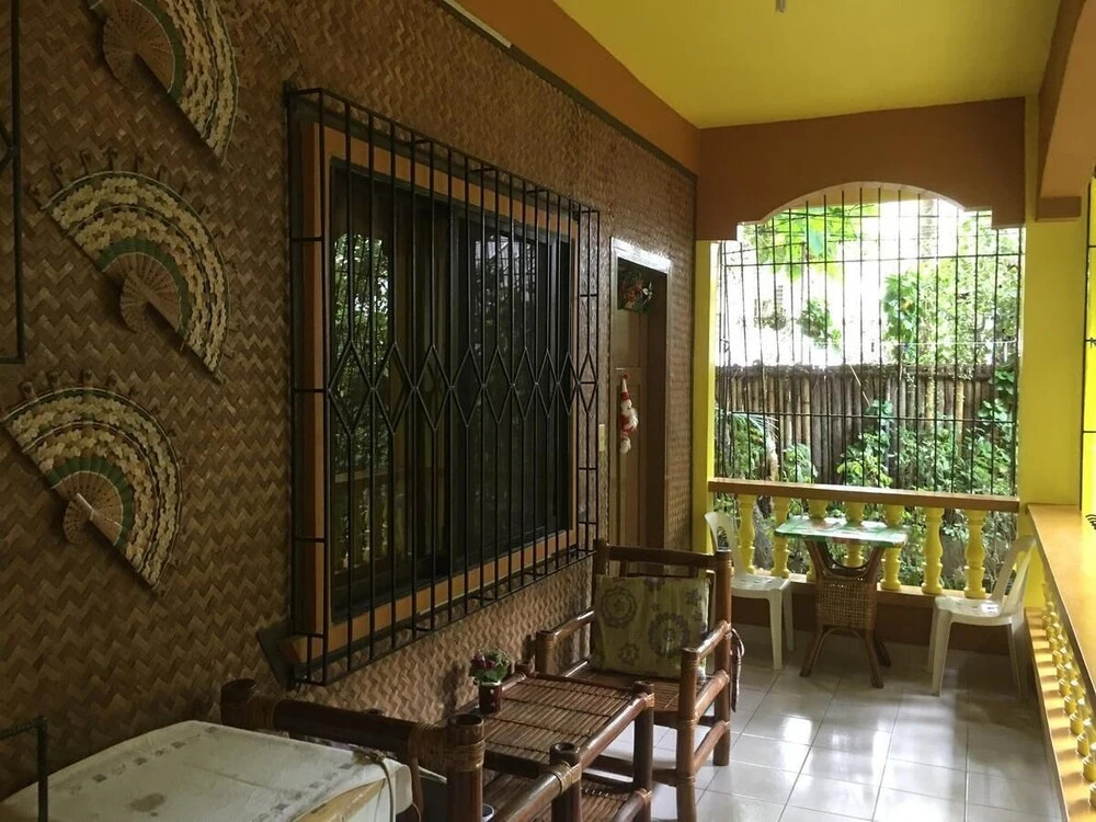 Gracias Inn Boracay