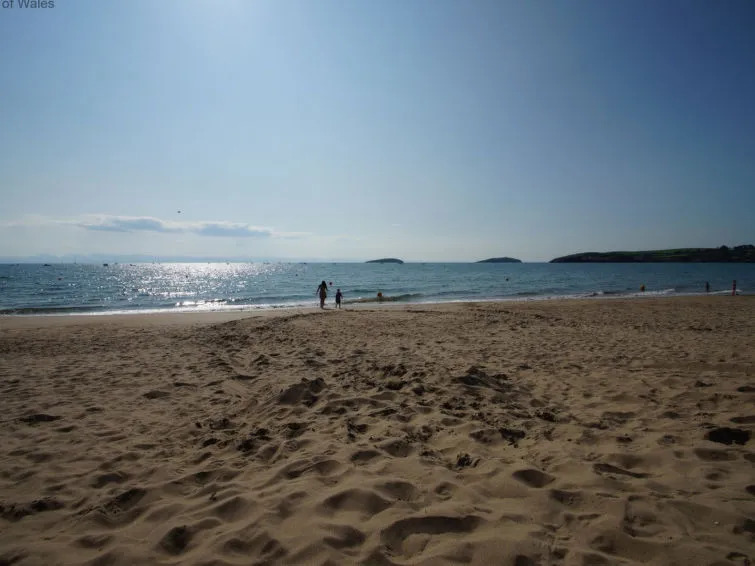Holiday Home Uwch y Castell