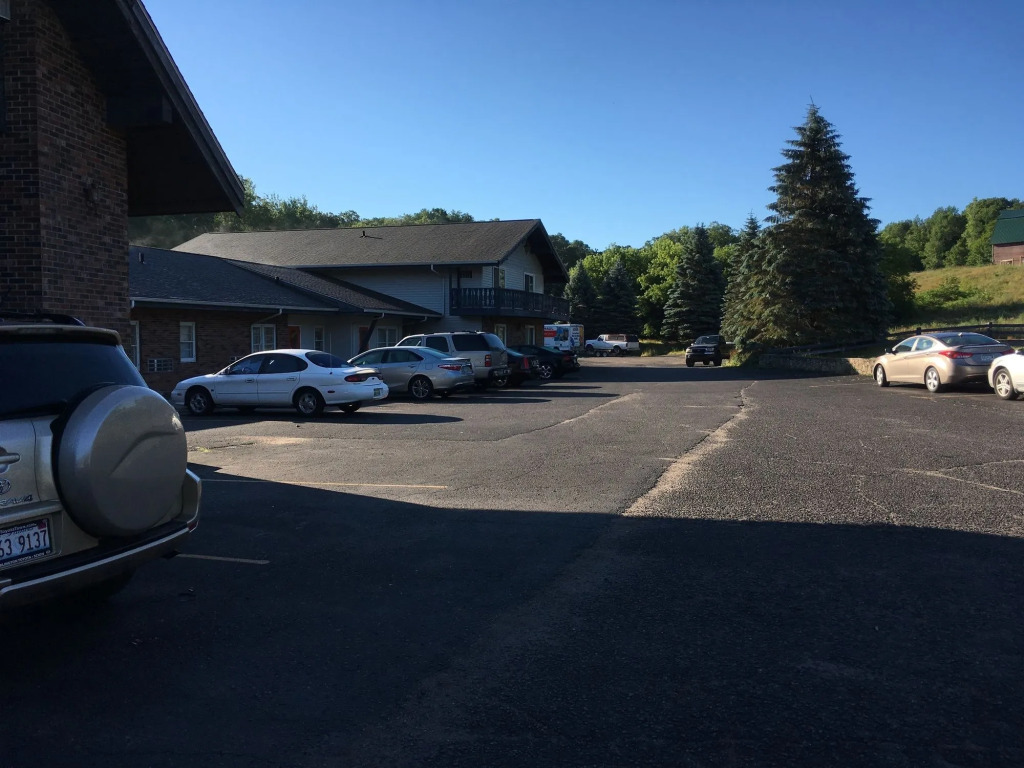 St. Croix Suites - St. Croix Falls