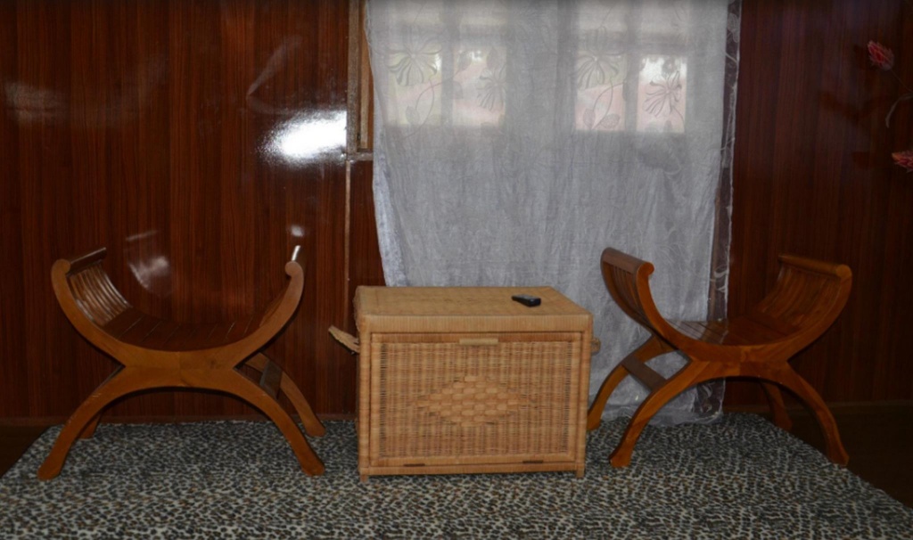 Izz Room Motel