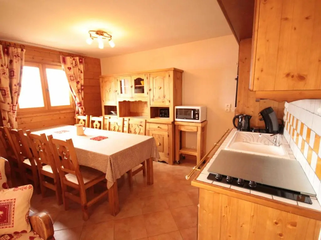 Appartement spacieux 5 pièces, 3 bains, park. - FR-1-293-302