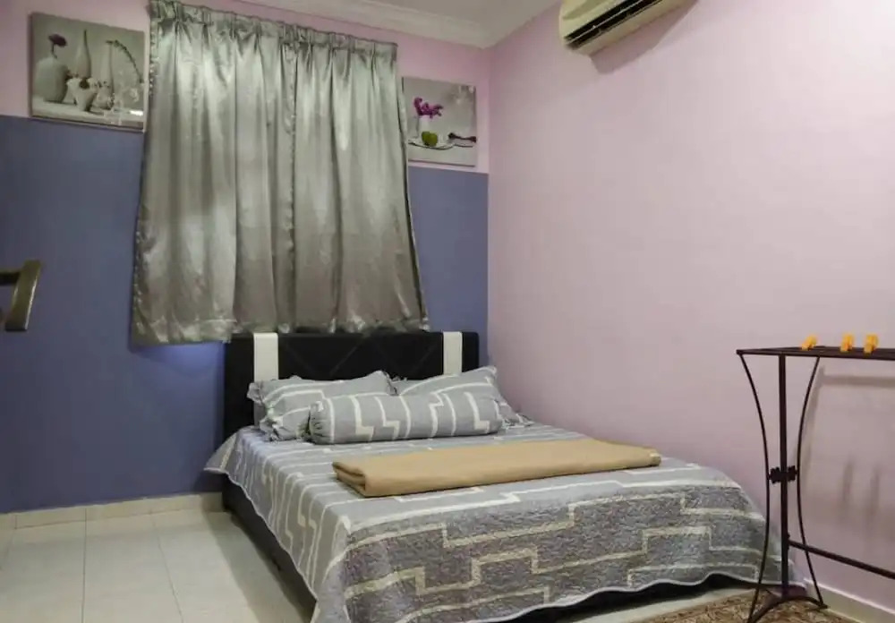AisyaMyra Homestay