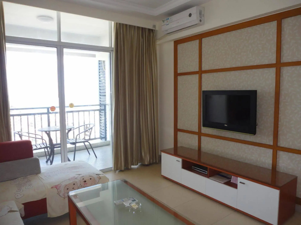 Century Landscape Sea View Hotel