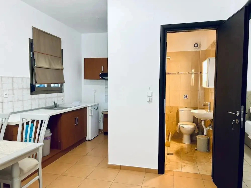 A & A Apartments