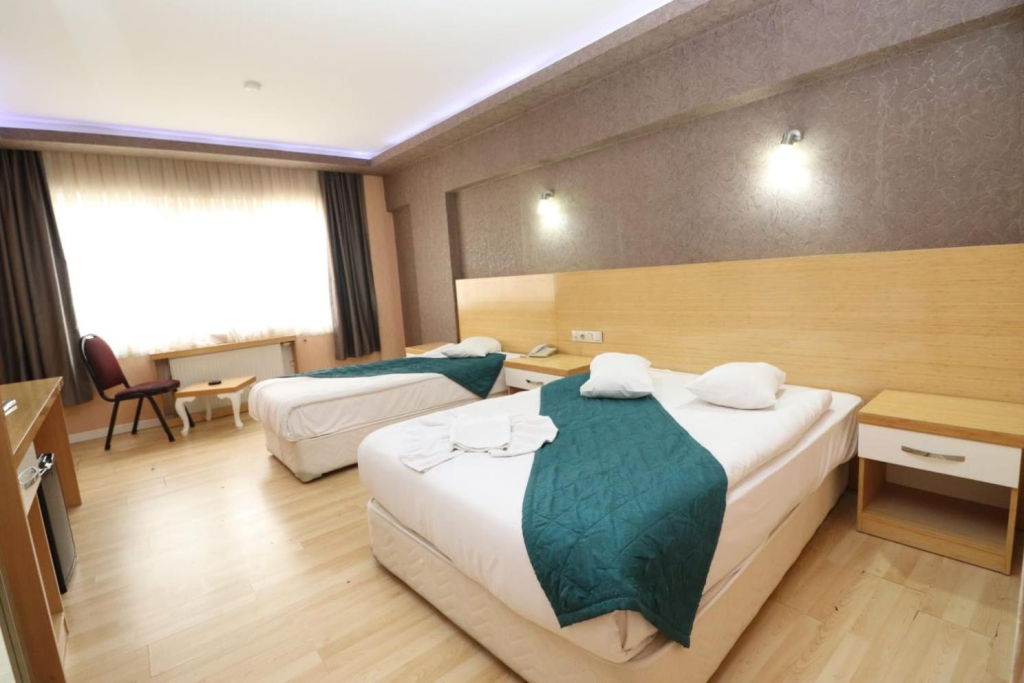 Pera City Hotel