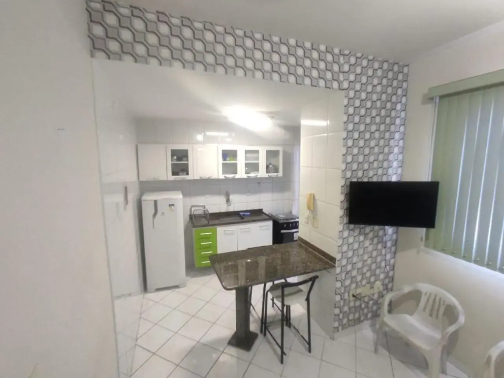 Lindo apartamento com Wi-Fi a 370m da Praia do Morro, próximo ao Marlim Azul e à Av Paris