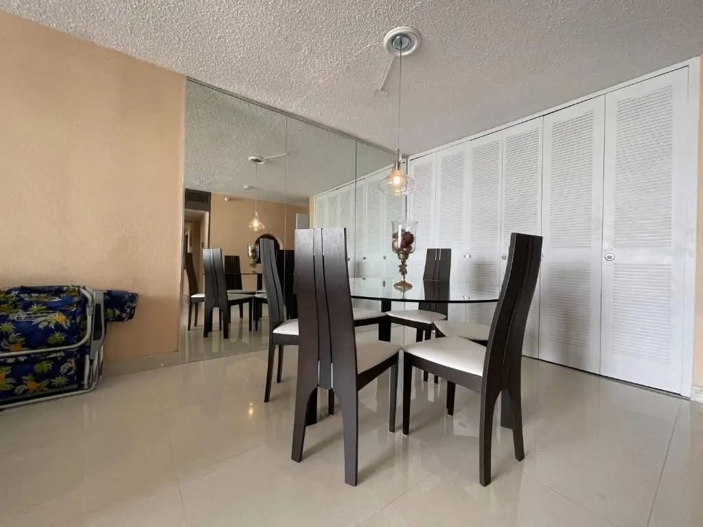 2BR Condo at Isla Verde Beach