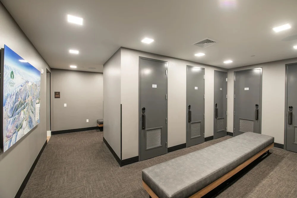 Empire Residences by Luxury Mountain