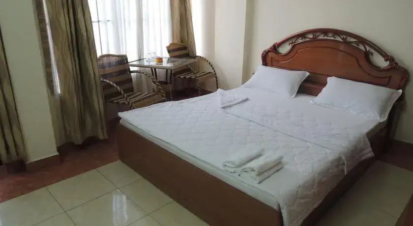 Tan Quyen Hotel
