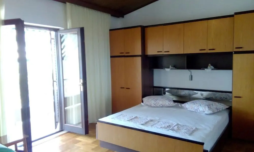 Apartments Nada