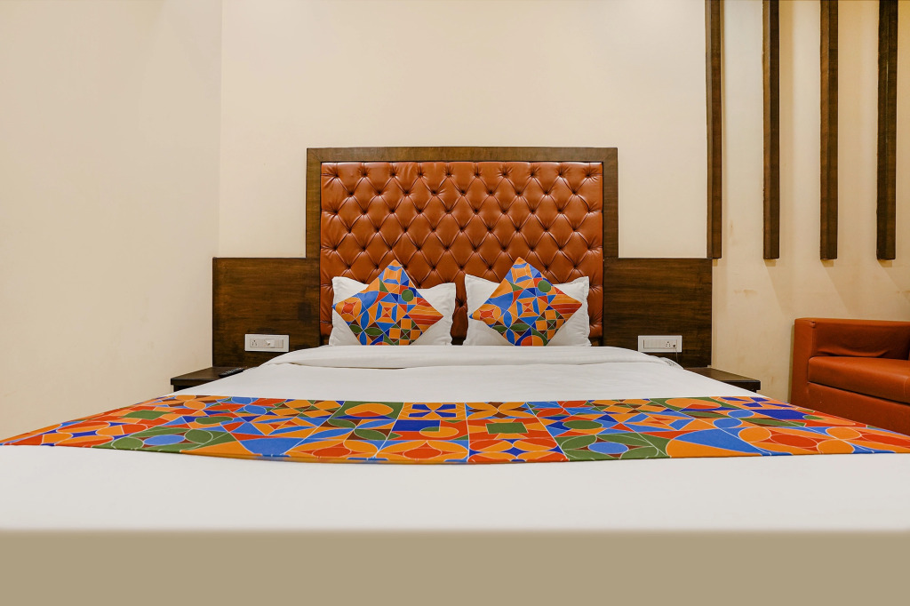 FabHotel Vertigo Suites