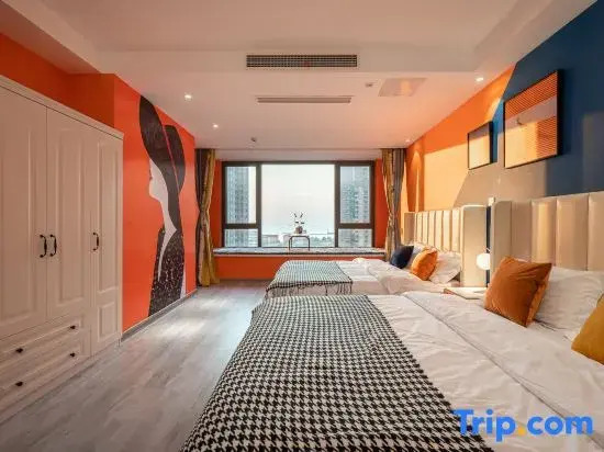 Yunhai Bay Ocean View LOFT Holiday Residence (Jinmao Mall, Qingdao Station)