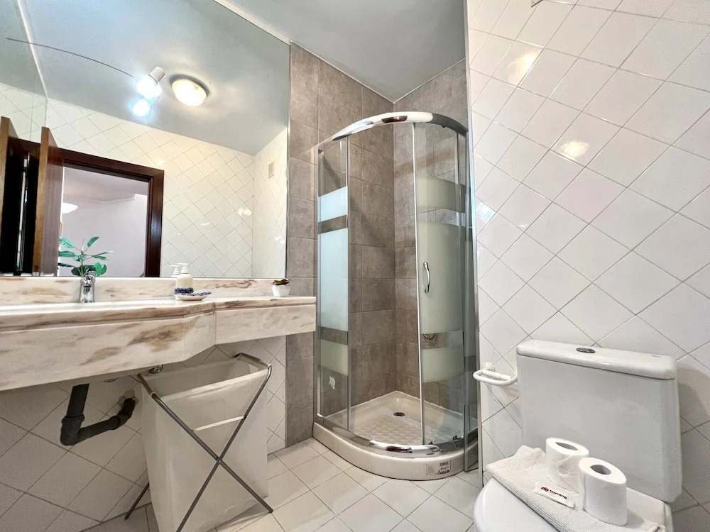 Vilamoura Club Villa 3 With Pool by Homing